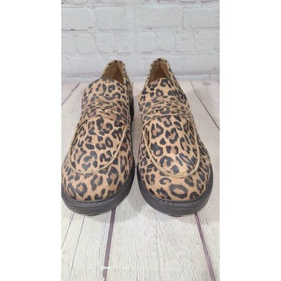 Artisan by Zigi Karine Cheetah Print Loafers Women's Size 8.5 - Picture 4 of 9